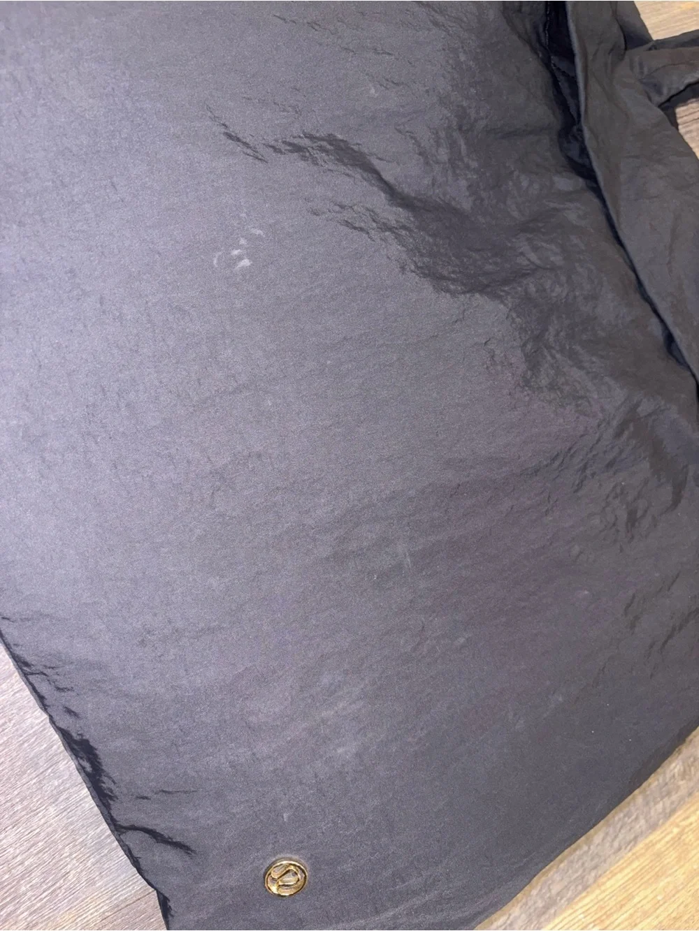 Lululemon On My Level Bag 19L Tote Crossbody Black Gold V1.0 OS